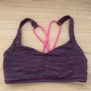 Lululemon Sports Bra - size 4